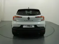 Usado Renault Captur Techno 100 CV (73 kW) 2025 Marrón SUV