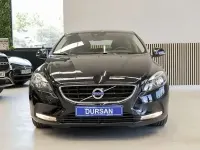 Usado Volvo V40 Momentum 180 CV (132 kW) 2014 Negro Utilitario