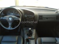 Usado BMW 320 150 CV (110 kW) 1992 Blanco Berlina