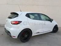 Usado Renault Clio IV Trophy 220 CV (161 kW) 2017 Blanco Berlina