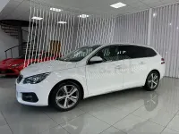 Usado Peugeot 308 SW Allure 130 CV (95 kW) 2021 Blanco Familiar