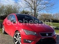 Usado Seat Leon FR 180 CV (132 kW) 2014 Rojo Berlina