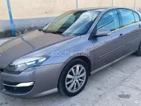 Usado Renault Laguna III Dynamique 130 CV (95 kW) 2012 Gris / plata Berlina