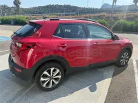 Usado Kia Stonic 101 CV (74 kW) 2025 Rojo SUV