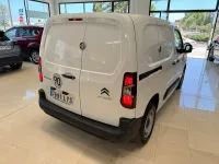 Usado Citroën Berlingo 102 CV (75 kW) 2023 Blanco Monovolumen
