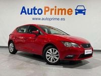 Usado Seat Leon Reference 105 CV (77 kW) 2014 Rojo Berlina