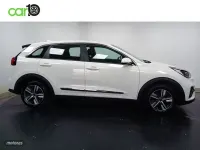 Usado Kia Niro 141 CV (103 kW) 2021 Blanco SUV