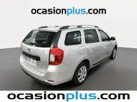 Usado Dacia Logan Lauréate 90 CV (66 kW) 2015 Gris / plata Familiar