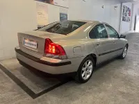 Begagnad Volvo S60 250 HK (183 kW) 2003 Beige Sedan