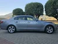 Usado BMW 530 193 CV (141 kW) 2004 Gris / plata Berlina