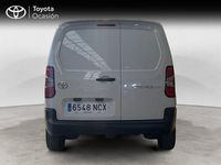 Usado Toyota Proace City City 100 CV (73 kW) 2025 Blanco Monovolumen