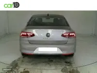 Usado VW Passat Business 150 CV (110 kW) 2022 Gris Familiar