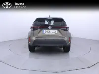 Usado Toyota Yaris Cross Active 116 CV (85 kW) 2022 Marrón SUV