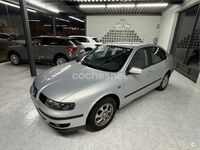 Usado Seat Toledo Stella 110 CV (80 kW) 1999 Gris / plata Berlina