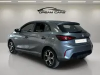 Usado MG MG3 Comfort 116 CV (85 kW) 2025 Gris / plata Utilitario