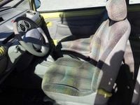 Usado Renault Twingo 2000 Amarillo Utilitario