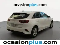 Usado Kia Ceed 136 CV (100 kW) 2023 Blanco Utilitario