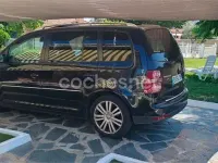 Usado VW Touran Highline 170 CV (125 kW) 2009 Negro Monovolumen