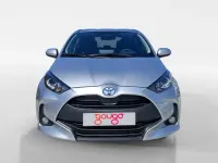 Usado Toyota Yaris Hybrid Active 116 CV (85 kW) 2025 Gris Berlina
