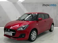 Usado Suzuki Swift 83 CV (61 kW) 2022 Rojo Utilitario