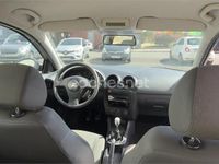 Usado Seat Cordoba Stylance 75 CV (55 kW) 2004 Azul Berlina