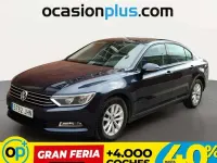 Usado VW Passat Edition 120 CV (88 kW) 2015 Azul Berlina