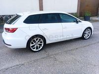 Usado Seat Leon FR 150 CV (110 kW) 2015 Blanco Familiar