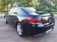 Usado Peugeot 508 Allure 150 CV (110 kW) 2015 Negro Berlina