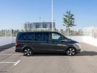 Usado Mercedes V250 Avantgarde 190 CV (139 kW) 2022 Gris / plata Monovolumen