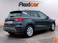 Usado Seat Arona FR 110 CV (80 kW) 2022 Azul SUV