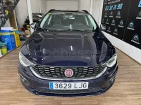Usado Fiat Tipo Mirror 120 CV (88 kW) 2020 Azul Familiar
