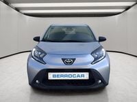 Usado Toyota Aygo X Play 72 CV (52 kW) 2022 Gris SUV
