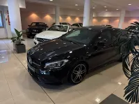 Usado Mercedes CLA200 Shooting Brake 156 CV (114 kW) 2017 Negro Familiar