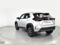 Usado Toyota Yaris Cross Active 116 CV (85 kW) 2022 Gris SUV