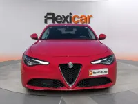 Usado Alfa Romeo Giulia 136 CV (100 kW) 2017 Granate Berlina