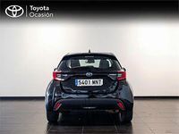 Usado Toyota Yaris Hybrid Active 116 CV (85 kW) 2024 Negro