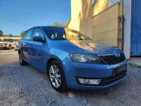 Usado Skoda Rapid Active 90 CV (66 kW) 2014 Azul Utilitario