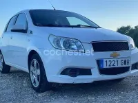 Usado Chevrolet Aveo LS 84 CV (61 kW) 2010 Blanco Berlina