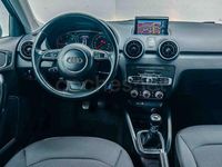 Usado Audi A1 Sportback Design 90 CV (66 kW) 2016 Azul Utilitario
