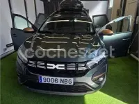 Usado Dacia Jogger Extreme 140 CV (102 kW) 2025 Verde Monovolumen