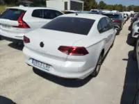 Usado VW Passat Business 122 CV (89 kW) 2021 Blanco Berlina