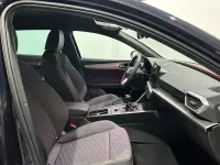 Usado Seat Leon FR 150 CV (110 kW) 2025 Negro Familiar