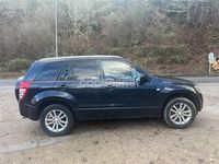 Usado Suzuki Grand Vitara 140 CV (102 kW) 2010 Negro SUV