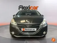 Usado Peugeot 208 Allure 92 CV (67 kW) 2015 Gris Utilitario