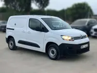 Usado Citroën Berlingo 102 CV (75 kW) 2022 Blanco Monovolumen