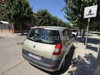 Usado Renault Scénic 110 CV (80 kW) 2008 Beige Monovolumen