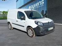 Usado Renault Kangoo 44 kW (60 CV) 2021 Blanco Monovolumen