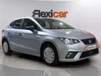 Usado Seat Ibiza Reference 80 CV (58 kW) 2021 Gris Utilitario