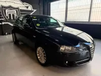Usado Alfa Romeo 147 120 CV (88 kW) 2008 Negro Utilitario