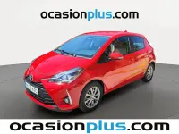 Usado Toyota Yaris Active 111 CV (81 kW) 2019 Rojo Utilitario